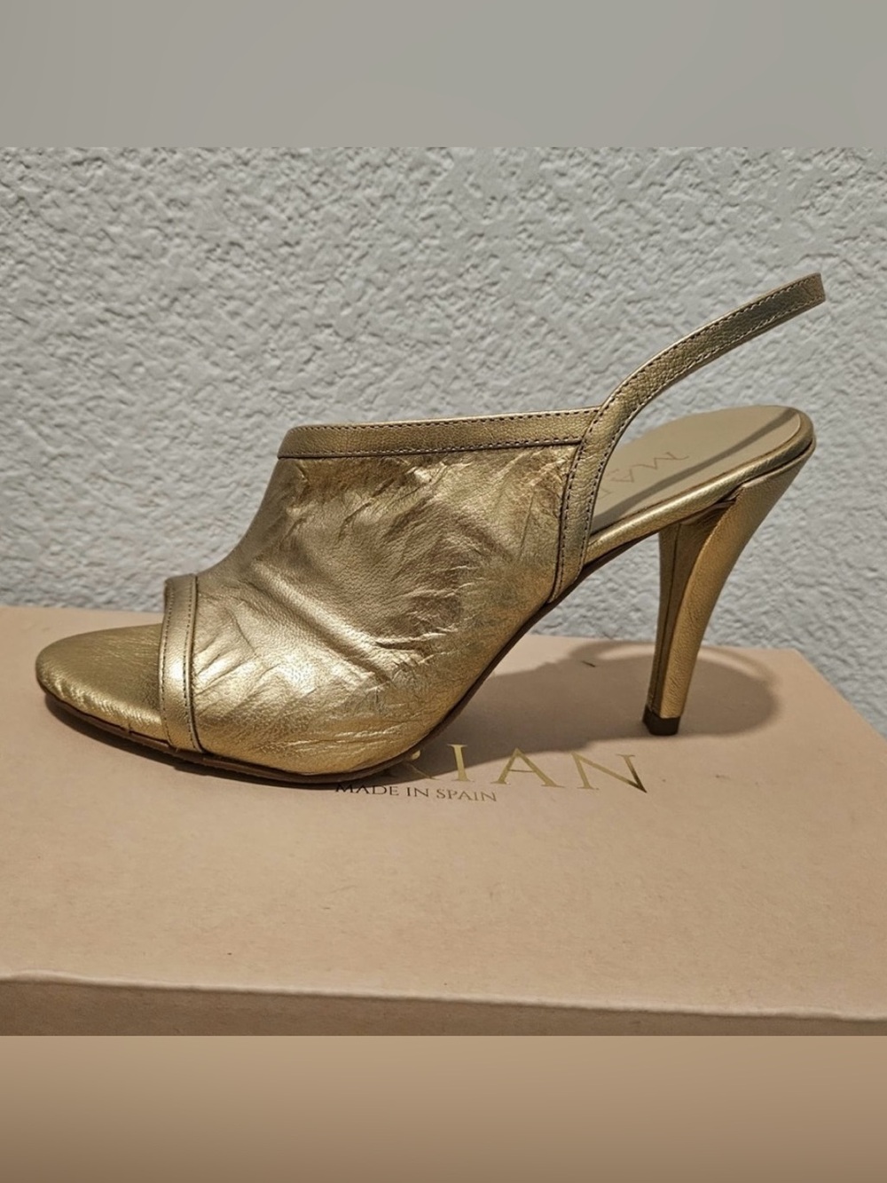 Marian Gold Metallic Leather Peep Toe Slingback Heels Made In Spain